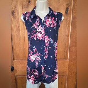 Floral Button-Up Sleeveless Blouse - Navy and Pink